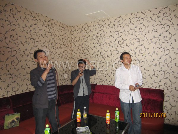 2011年10月，鄭州企鵝糧油機(jī)械有限公司--外貿(mào)部，十一國(guó)慶節(jié)團(tuán)體活動(dòng)！(圖6)