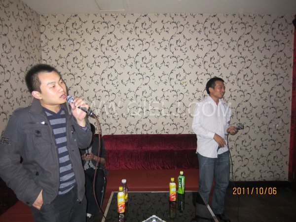 2011年10月，鄭州企鵝糧油機(jī)械有限公司--外貿(mào)部，十一國(guó)慶節(jié)團(tuán)體活動(dòng)！(圖8)