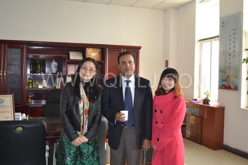 孟加拉國(guó)客戶(hù)30噸米糠膨化浸出精煉脫蠟生產(chǎn)線(xiàn)(圖1)