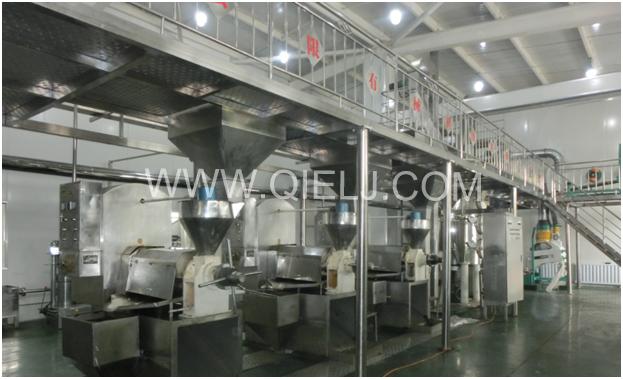 茶籽油精煉設(shè)備 冷榨山茶籽油成套設(shè)備(圖3) 茶籽油精煉設(shè)備 冷榨山茶籽油成套設(shè)備(圖3)